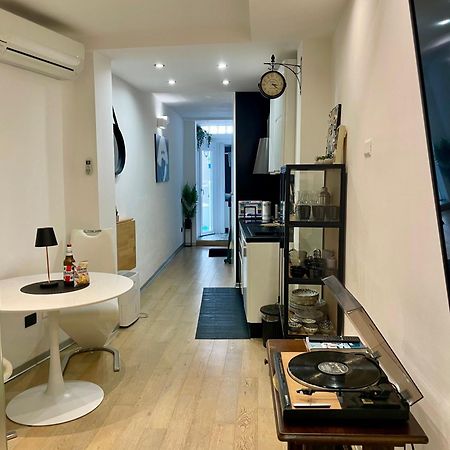 Edo'S House Apartment Каляри Екстериор снимка