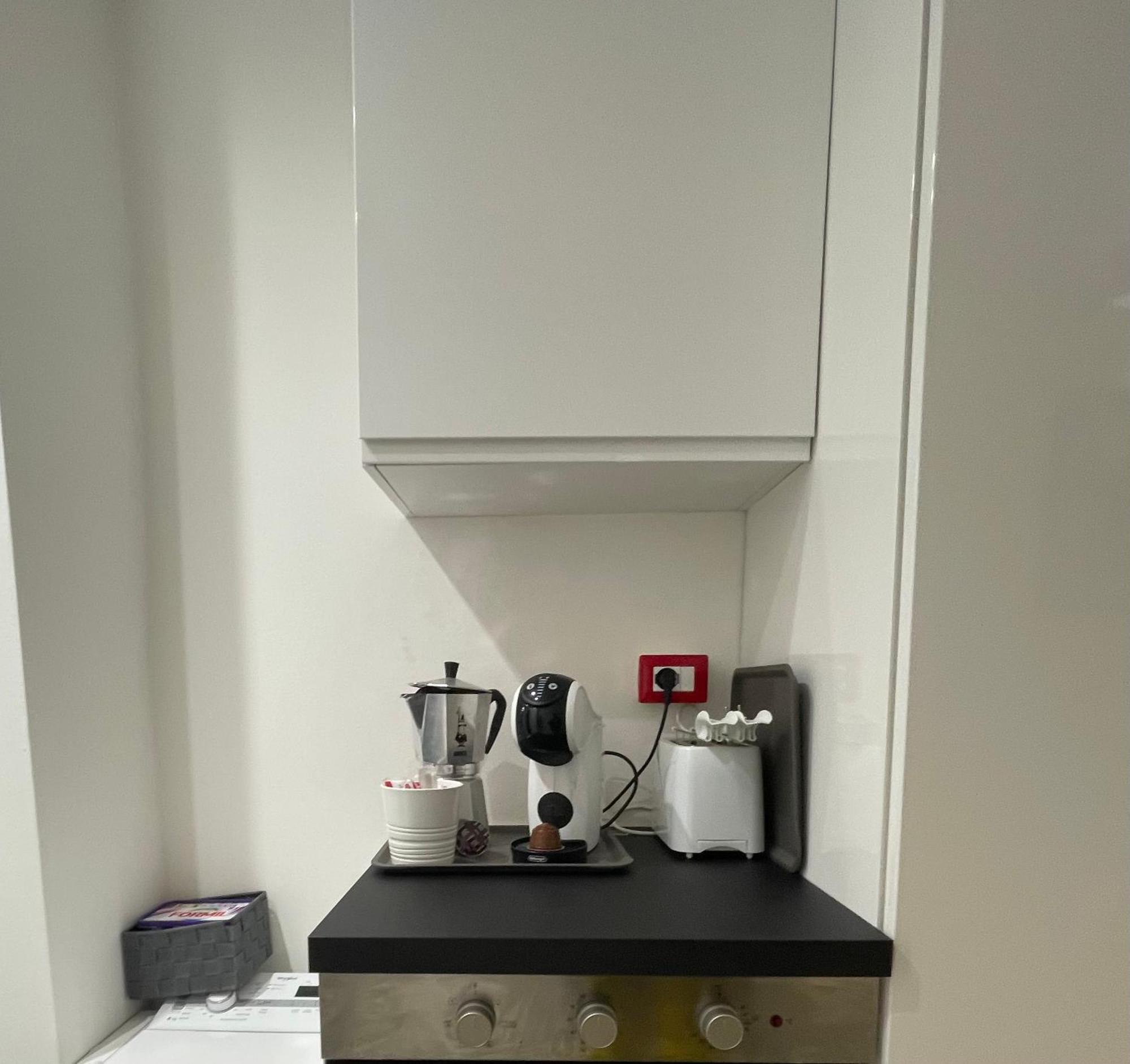 Edo'S House Apartment Каляри Екстериор снимка